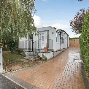  Holiday home Riviera United Kingdom